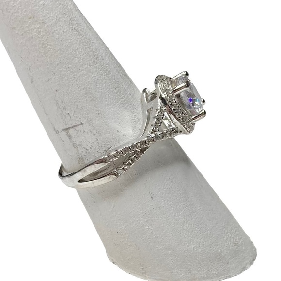 Sterling 925 Silver Round CZ & .10 Ct Diamond Accent Engagement Promise Ring 8 - Picture 9 of 13